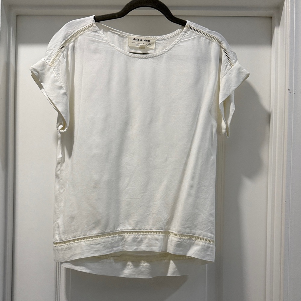 Cloth & Stone Cream Short Sleeve Top
